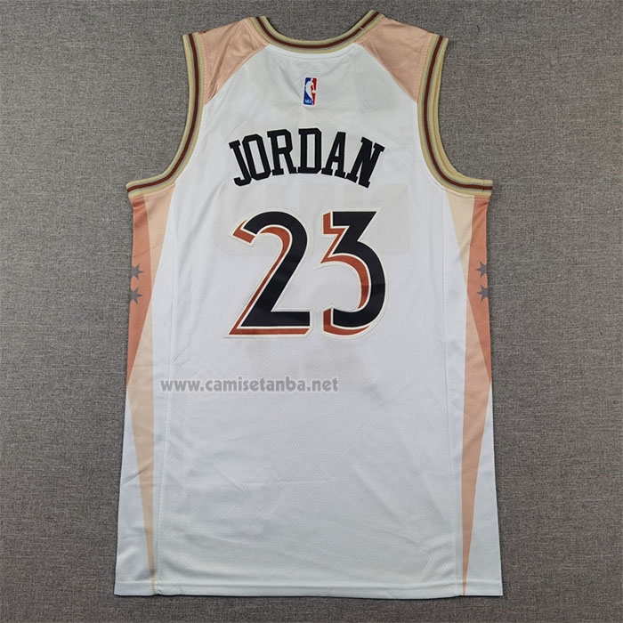 Camiseta Chicago Bulls Michael Jordan #23 Ciudad 2024-25 Blanco